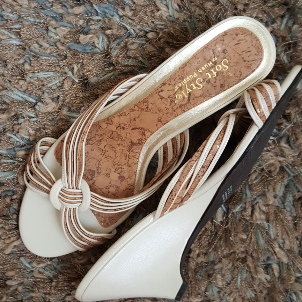 NWOT 🐕Soft Style by hush puppies